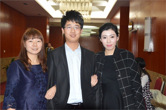 亿诚项目管理公司—员工 亿诚项目管理公司—员工