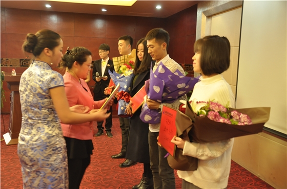 亿诚公司2017年年度目标责任签订大会 亿诚公司2017年年度目标责任签订大会