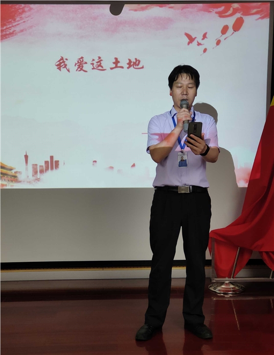 屈小军《我爱这土地》 屈小军《我爱这土地》