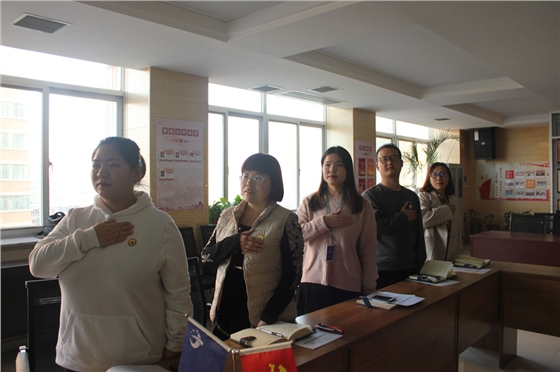 亿诚党工志愿者服务队 亿诚党工志愿者服务队