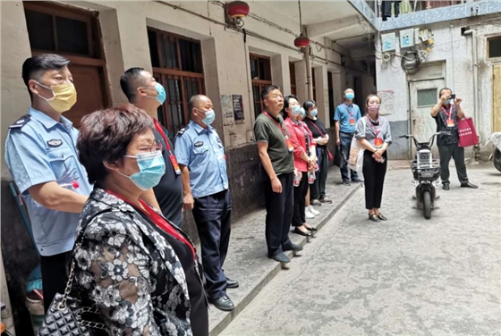 代表履职进行时|雁塔区人大电子城街道工委组织人大代表开展视察交流活动,亿诚管理董事长李妮参加活动 代表履职进行时|雁塔区人大电子城街道工委组织人大代表开展视察交流活动,亿诚管理董事长李妮参加活动