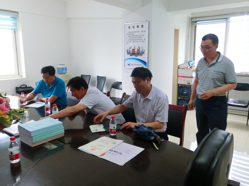 兴平市公安局领导来亿诚建设考察 兴平市公安局领导来亿诚建设考察