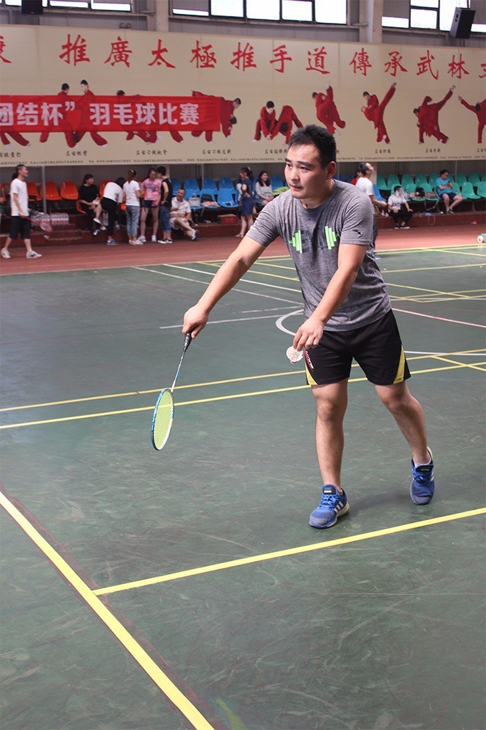 亿诚建设第一届团结杯羽毛球赛 亿诚建设第一届团结杯羽毛球赛
