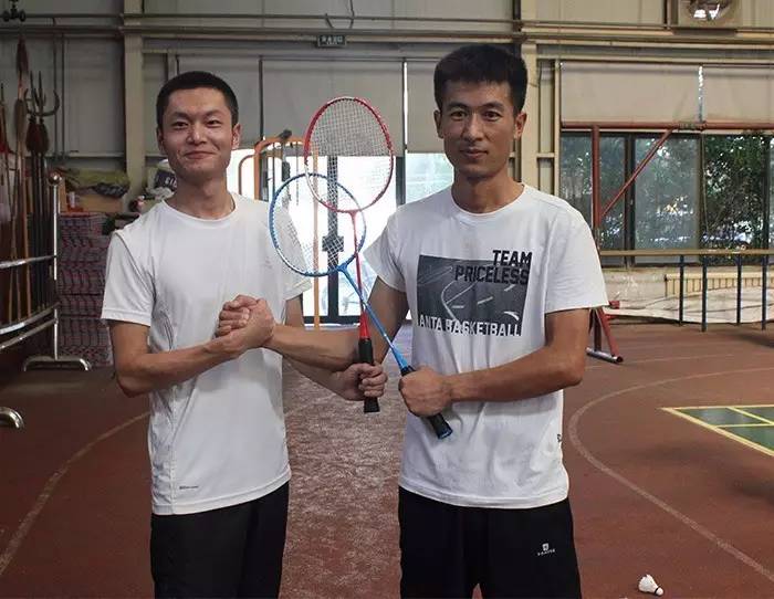 亿诚建设第一届团结杯羽毛球赛 亿诚建设第一届团结杯羽毛球赛