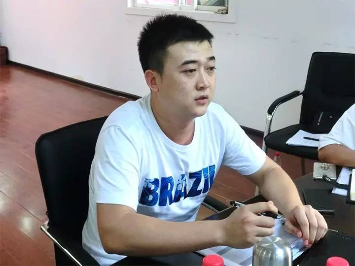 亿诚建设各部门部长做半年汇报 亿诚建设各部门部长做半年汇报