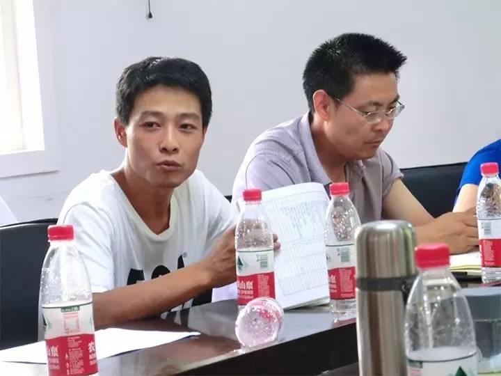 亿诚建设各部门部长做半年汇报 亿诚建设各部门部长做半年汇报