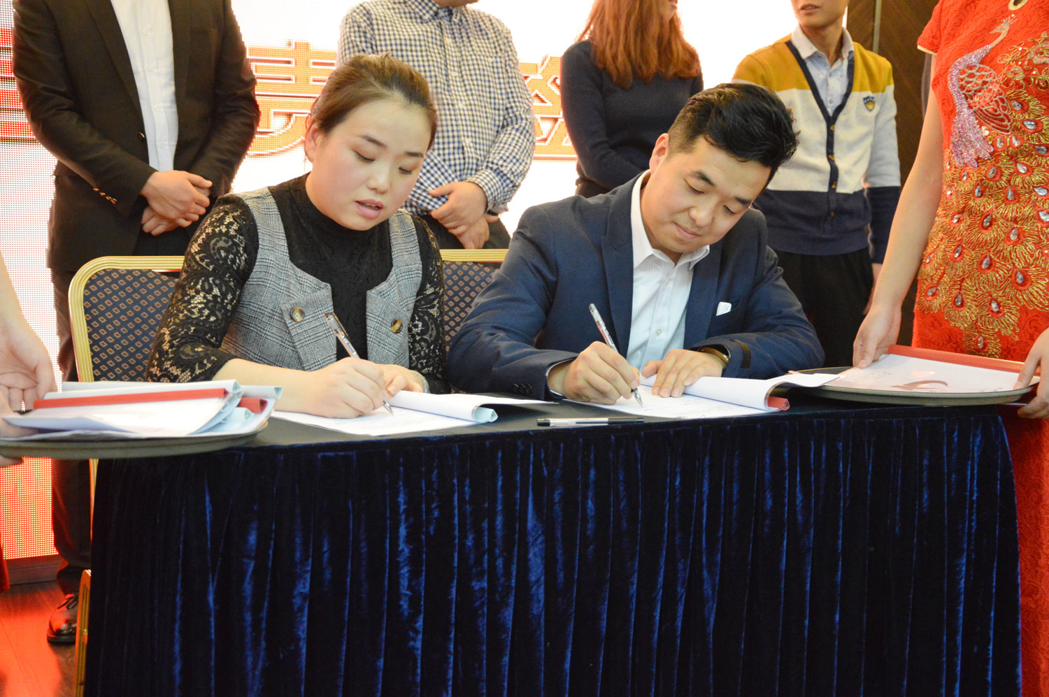 签订目标责任书 签订目标责任书