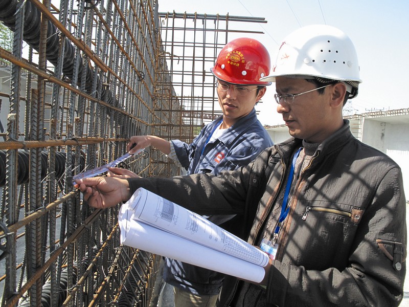 建筑工地一角 建筑工地一角