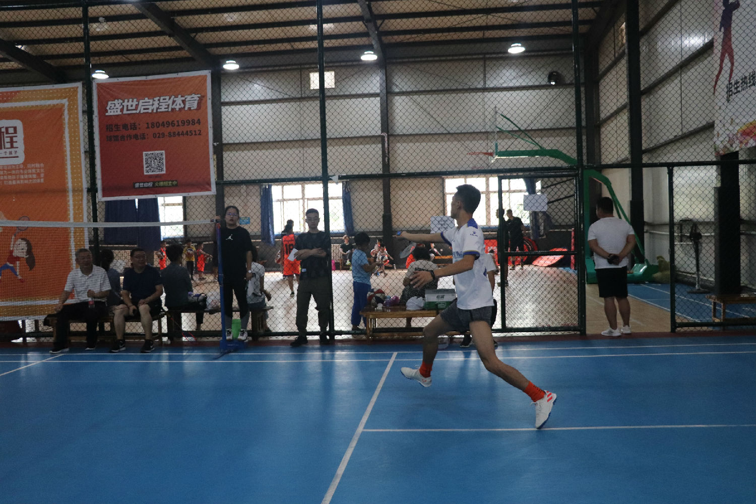 无羽伦比丨亿诚第五届“团结杯”羽毛球赛圆满结束