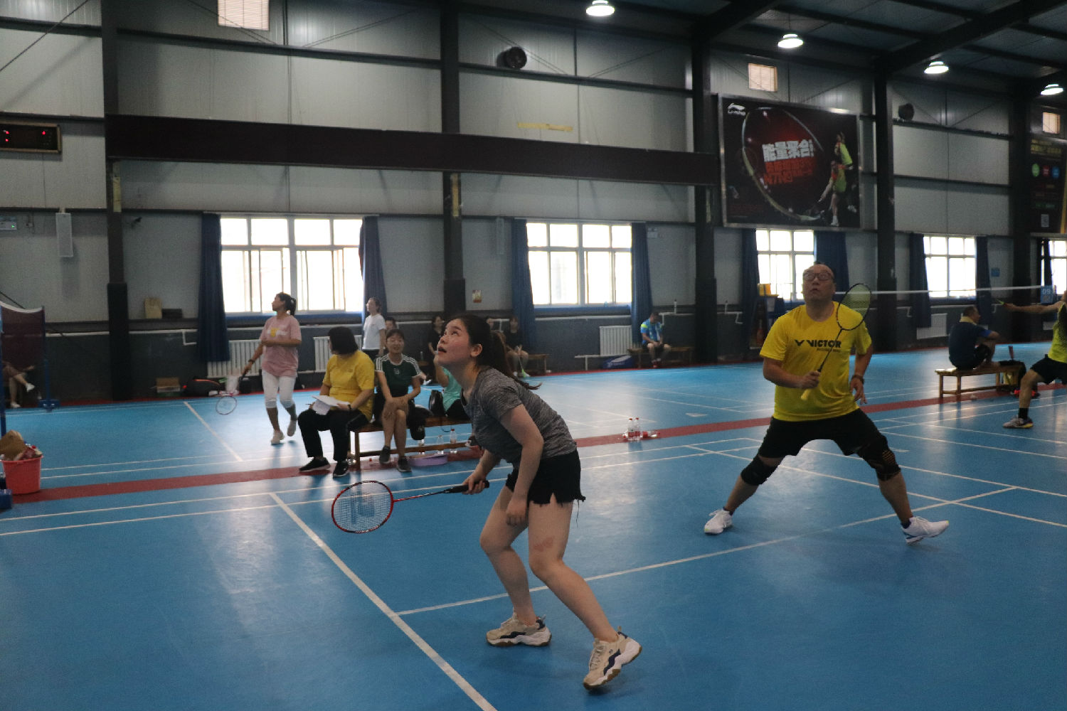 无羽伦比丨亿诚第五届“团结杯”羽毛球赛圆满结束