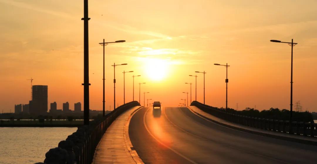 政府发文简化工程招投标流程,原则上采用资格后审 政府发文简化工程招投标流程,原则上采用资格后审