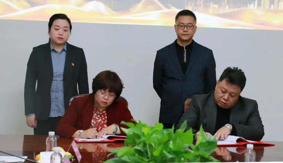 战略携手,共赢未来—亿诚建设项目管理有限公司与陕西省建筑设计研究院(集团)有限公司签署战略合作协议 战略携手,共赢未来—亿诚建设项目管理有限公司与陕西省建筑设计研究院(集团)有限公司签署战略合作协议