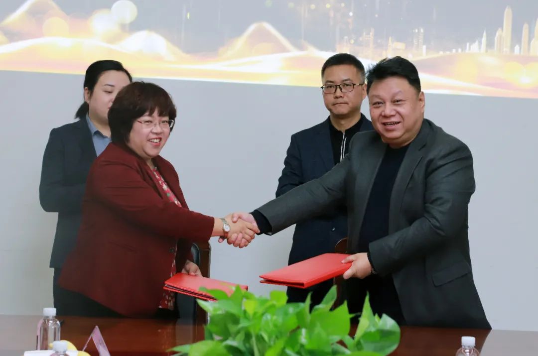 战略携手,共赢未来—亿诚建设项目管理有限公司与陕西省建筑设计研究院(集团)有限公司签署战略合作协议 战略携手,共赢未来—亿诚建设项目管理有限公司与陕西省建筑设计研究院(集团)有限公司签署战略合作协议