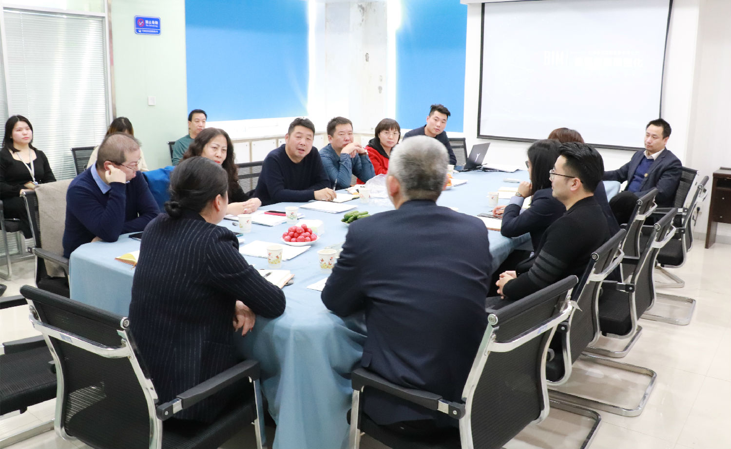 深化交流合作，携手共谋发展